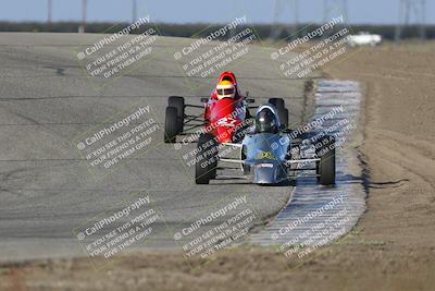 media/Oct-25-2025-CalClub SCCA (Sat) [[34c778dfbe]]/Group 6/Race/